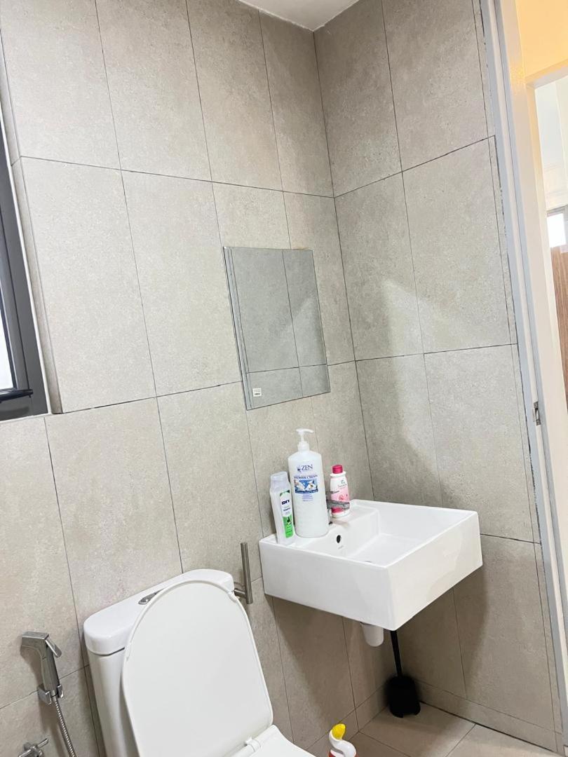Apartment Cozy Kenwingston Platz Kl 2-5 Pax2br&2br Pakinnetf 4305a *
